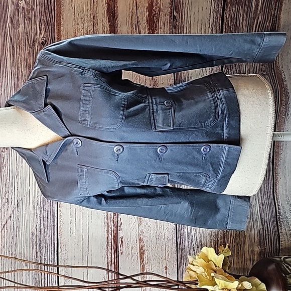 L.L. Bean Jackets & Blazers - NEW VINTAGE L.L.BEAN BLUE LONG SLEEVE BUTTON-UP CROPPED JACKET